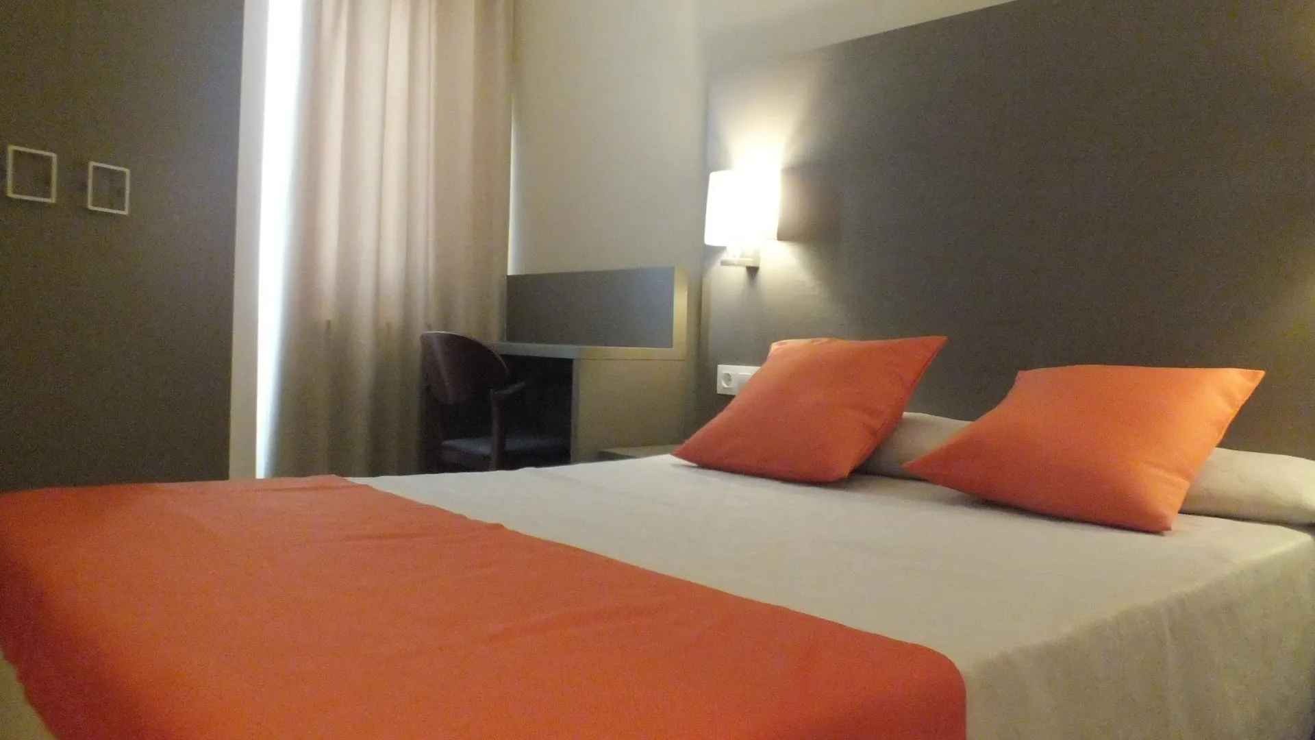 Hotel Risech Roses