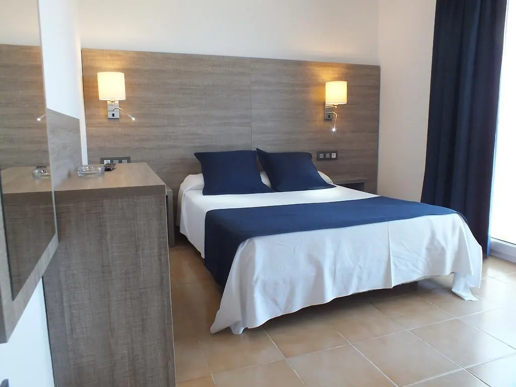**  Hotel Risech Roses Espanha