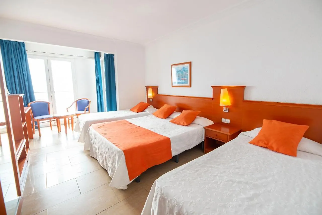 Hotel Risech Roses 2*,