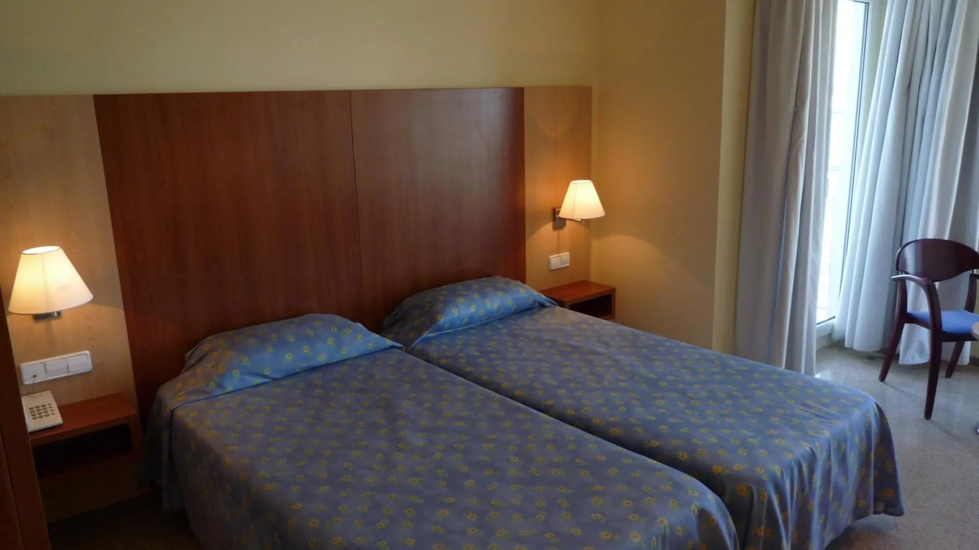 Hotel Risech Roses Espanha